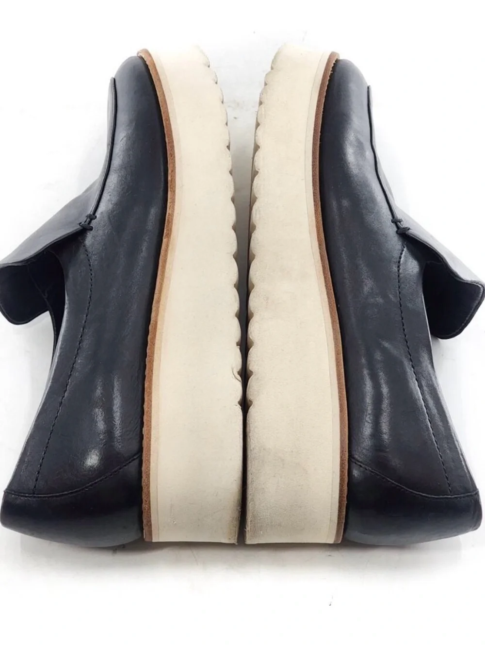 Vince sleek slip